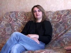 Die einsame Mutti bläst nach dem Hardcorefick den gewaltigen Kolben